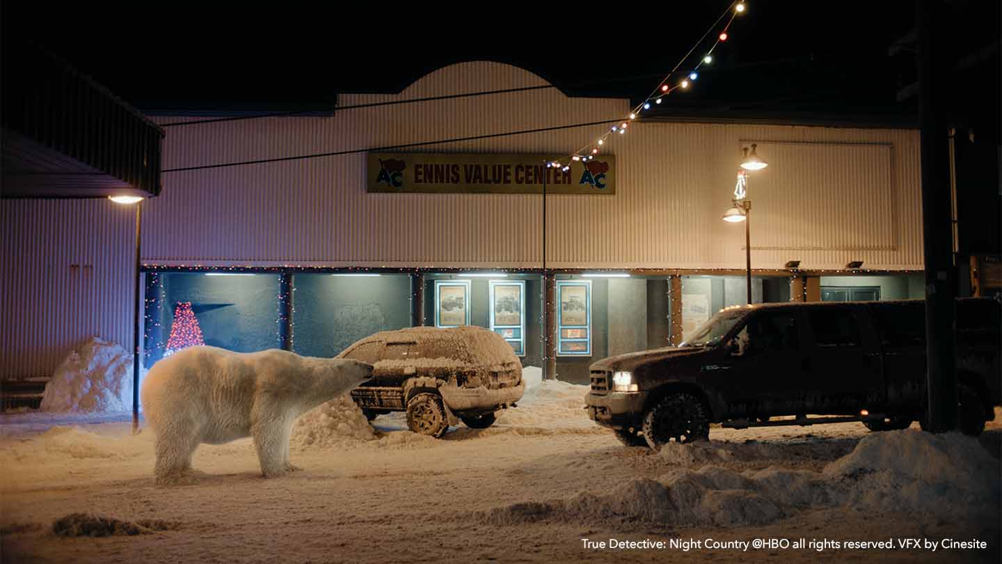 CG polar bear under streetlights of Ennis Town in True Detective: Night Country